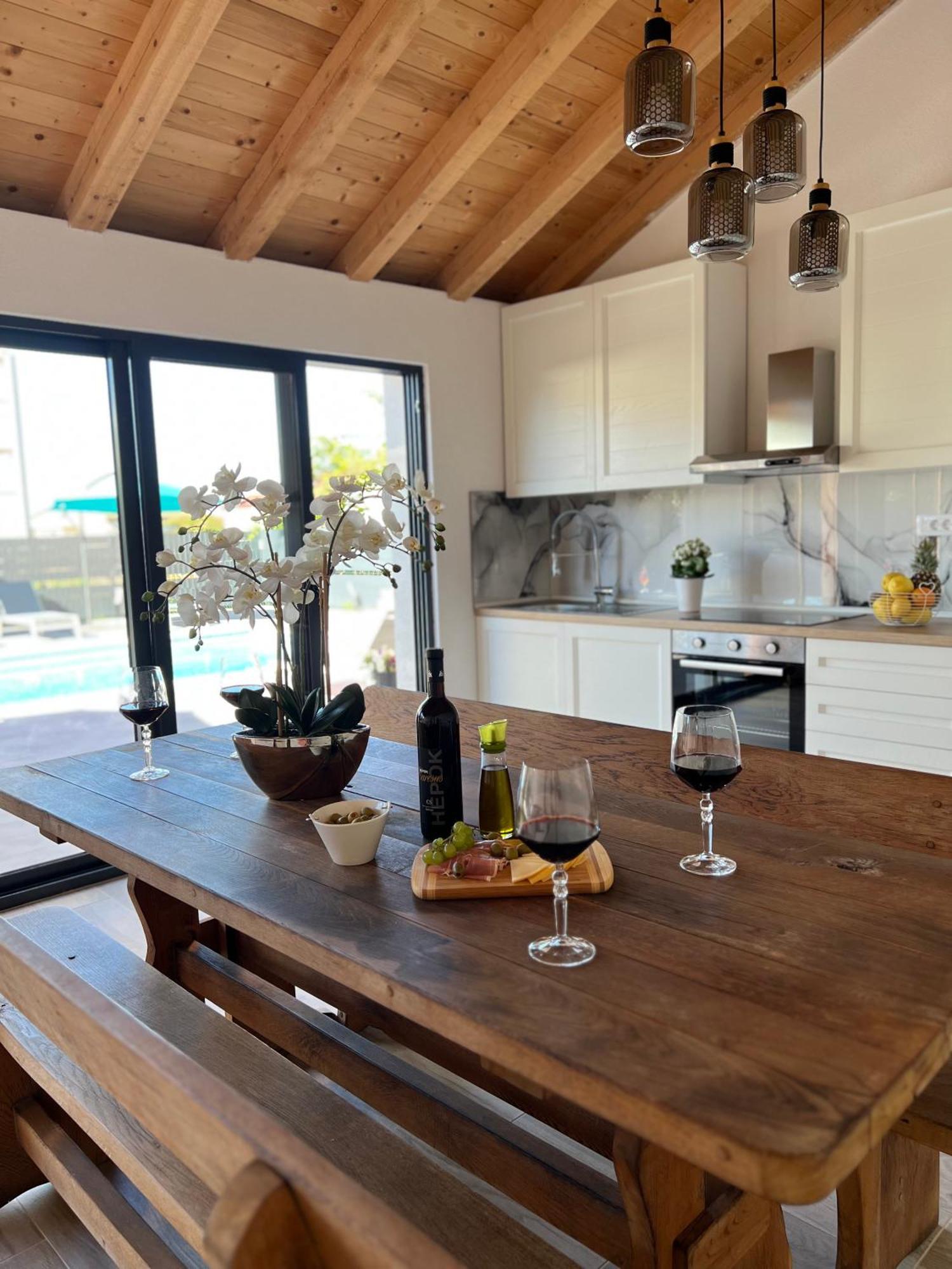 Apartment Marija 2 Near Split Kastela Luaran gambar