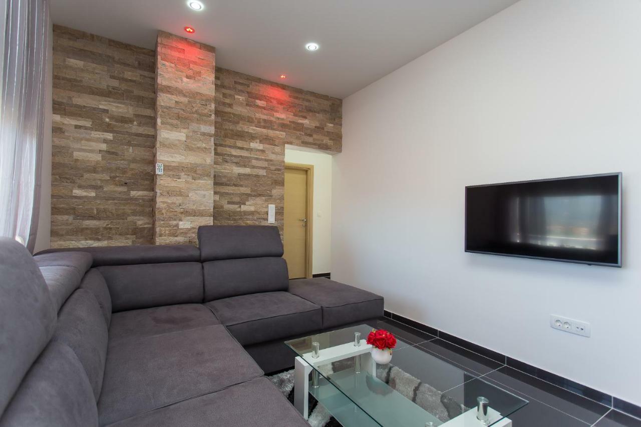 Apartment Marija 2 Near Split Kastela Luaran gambar